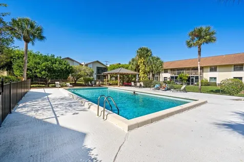 1811 SW Palm City Road Stuart FL 34994