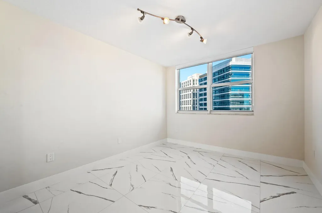 347 N New River Drive E Fort Lauderdale FL 33301