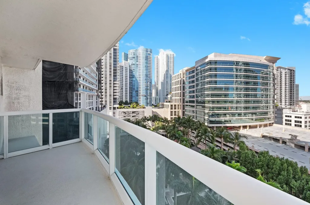 347 N New River Drive E Fort Lauderdale FL 33301