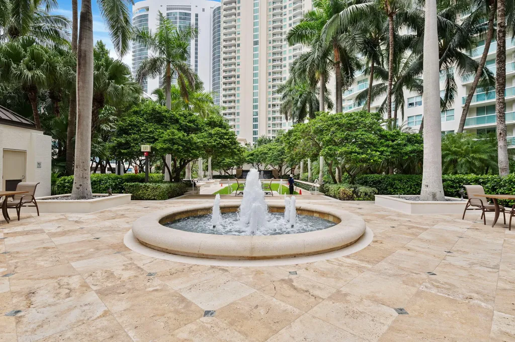 347 N New River Drive E Fort Lauderdale FL 33301