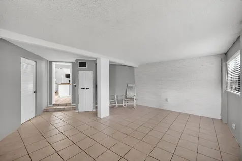 4117 NW 5th Avenue Oakland Park FL 33309