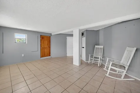 4117 NW 5th Avenue Oakland Park FL 33309