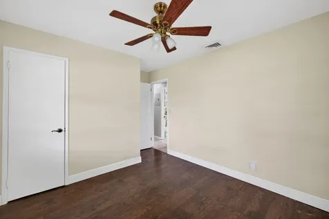 4117 NW 5th Avenue Oakland Park FL 33309