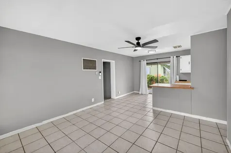 4117 NW 5th Avenue Oakland Park FL 33309