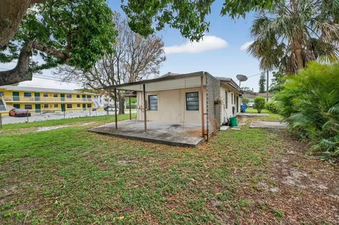 4117 NW 5th Avenue Oakland Park FL 33309