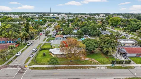 4117 NW 5th Avenue Oakland Park FL 33309