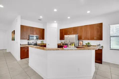 5585 40th Avenue Vero Beach FL 32967