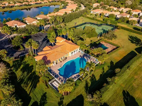5585 40th Avenue Vero Beach FL 32967