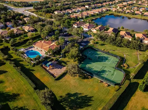 5585 40th Avenue Vero Beach FL 32967