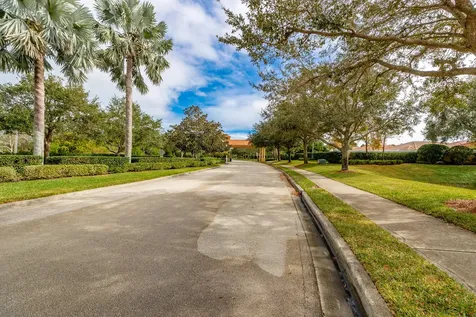 5585 40th Avenue Vero Beach FL 32967