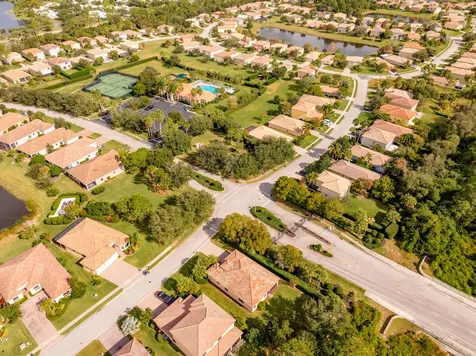 5585 40th Avenue Vero Beach FL 32967