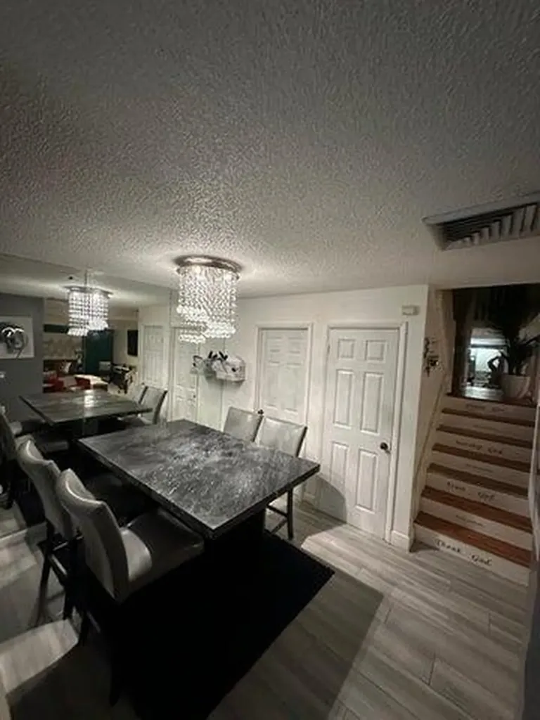 7716 77th Way West Palm Beach FL 33407
