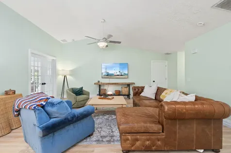 1904 NE Avenida Dracaena Jensen Beach FL 34957