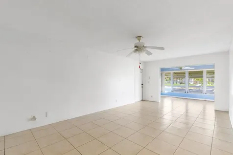 5025 NW 3rd Delray Beach FL 33445