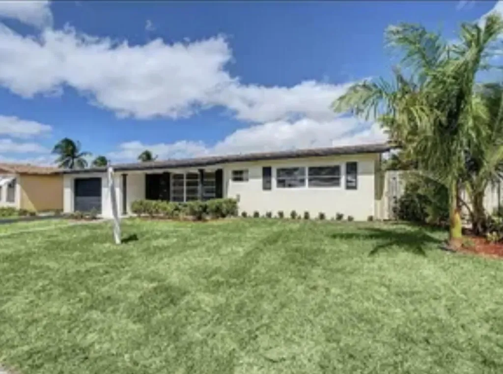 219 SE 13th Street Deerfield Beach FL 33441