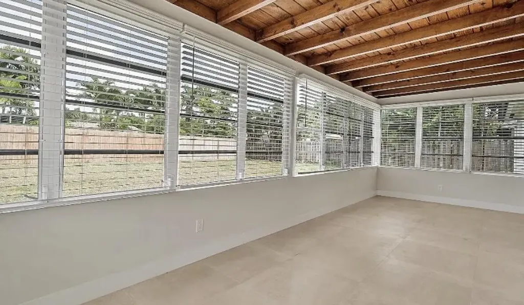 219 SE 13th Street Deerfield Beach FL 33441