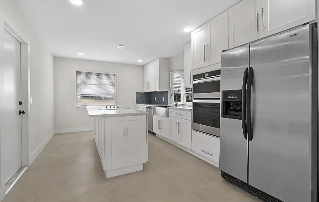 219 SE 13th Street Deerfield Beach FL 33441