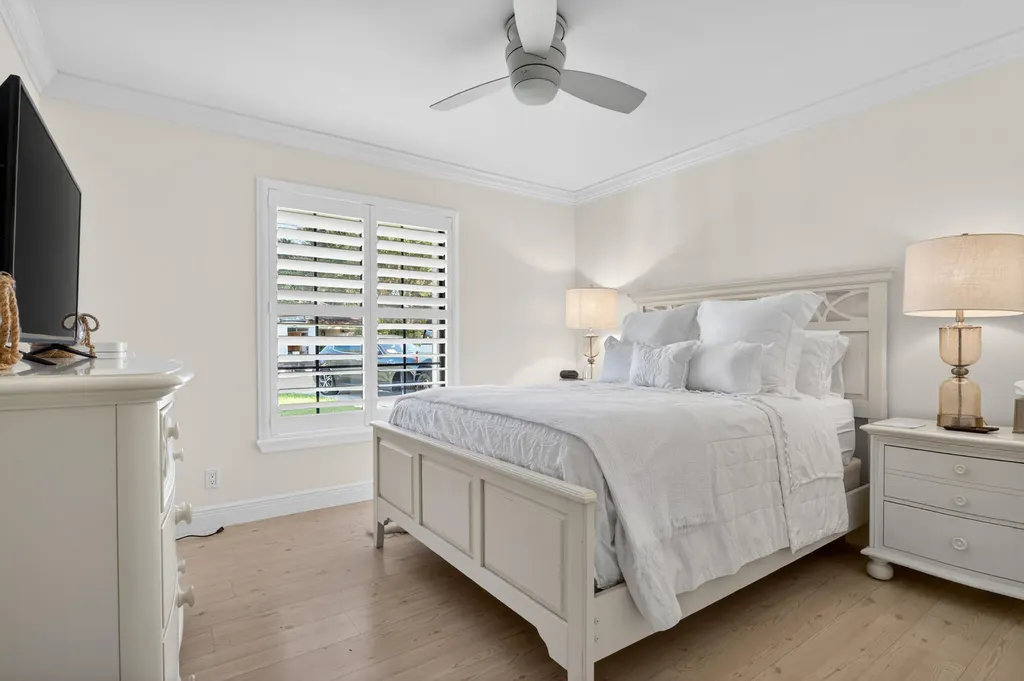 11340 Briarwood Place North Palm Beach FL 33408