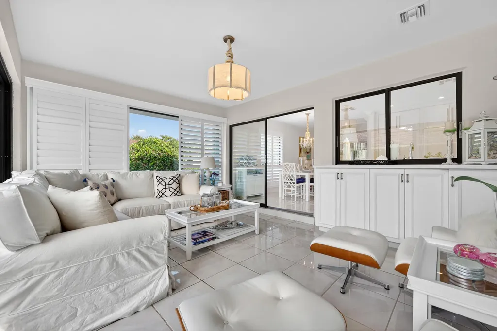11340 Briarwood Place North Palm Beach FL 33408