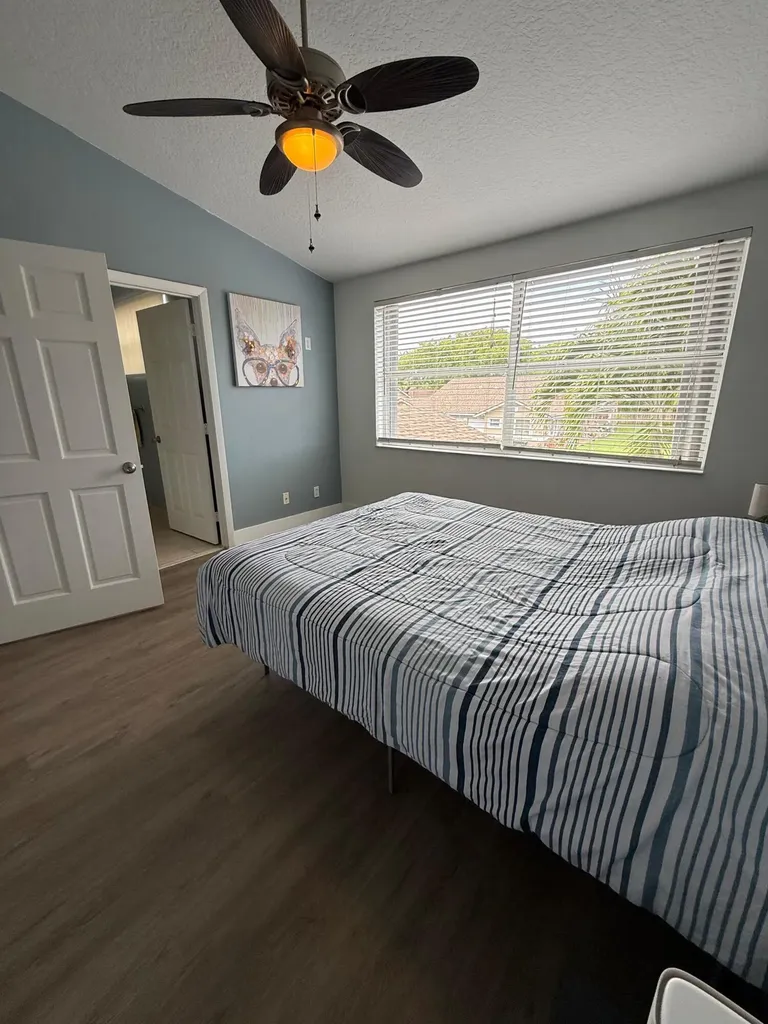 1120 W Lakes Drive Deerfield Beach FL 33442