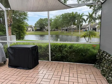 1120 W Lakes Drive Deerfield Beach FL 33442