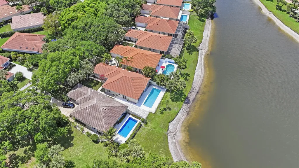 283 Kelsey Park Circle Palm Beach Gardens FL 33410