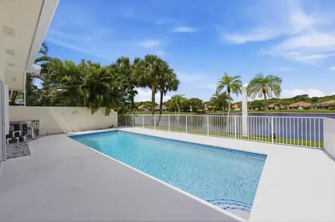 283 Kelsey Park Circle Palm Beach Gardens FL 33410