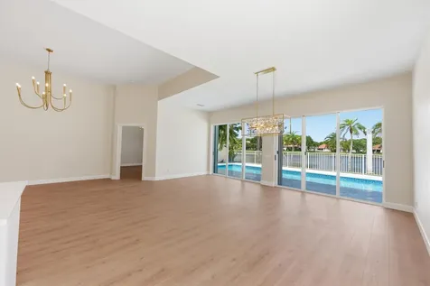 283 Kelsey Park Circle Palm Beach Gardens FL 33410