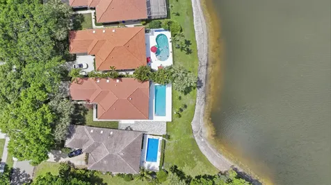 283 Kelsey Park Circle Palm Beach Gardens FL 33410