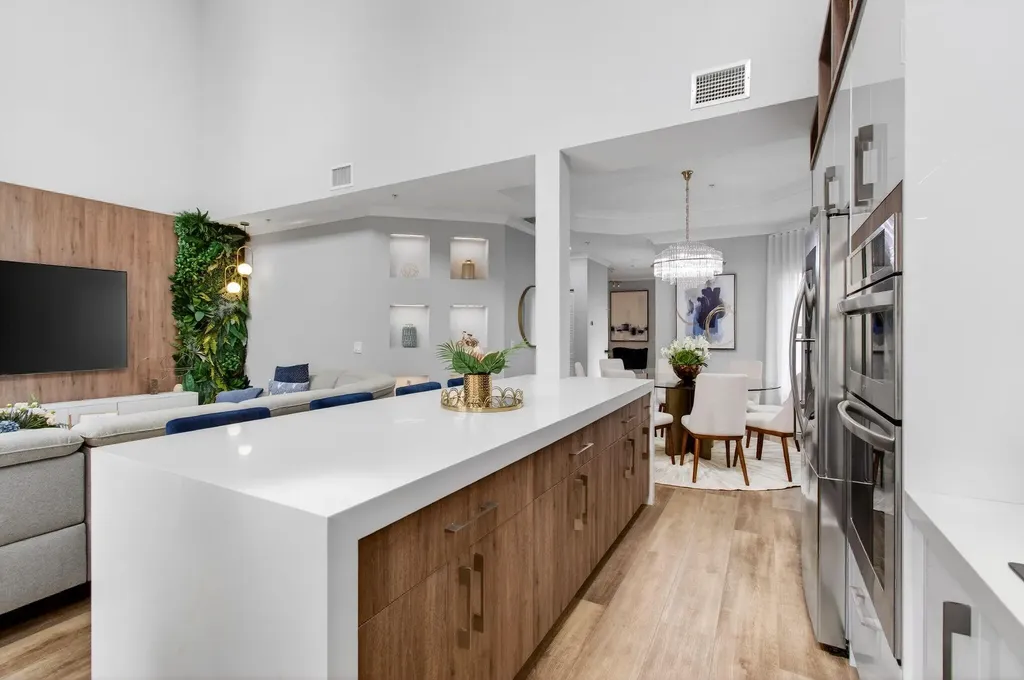 1942 NE 6th Street Deerfield Beach FL 33441