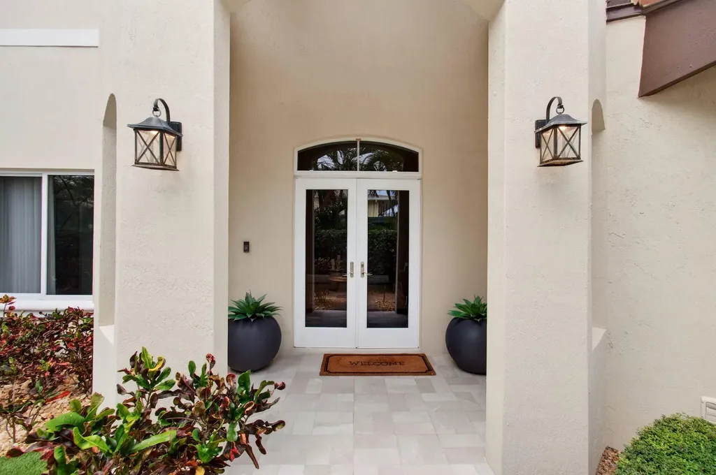 1942 NE 6th Street Deerfield Beach FL 33441