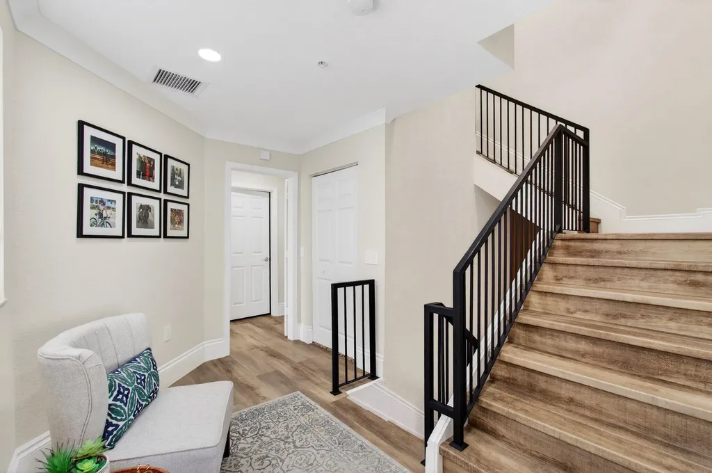 1942 NE 6th Street Deerfield Beach FL 33441