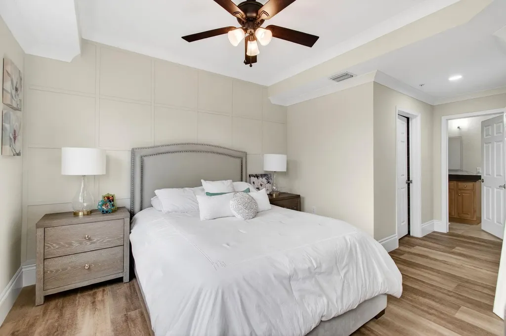 1942 NE 6th Street Deerfield Beach FL 33441
