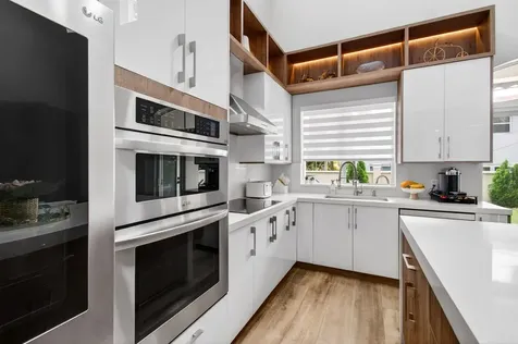 1942 NE 6th Street Deerfield Beach FL 33441