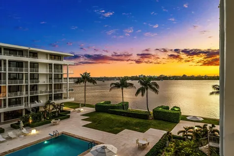 2784 S Ocean Boulevard Palm Beach FL 33480