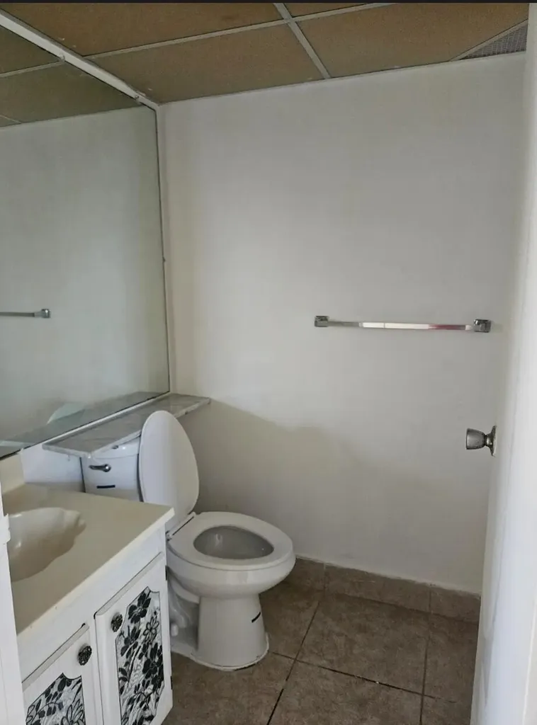 39 Valencia Delray Beach FL 33446