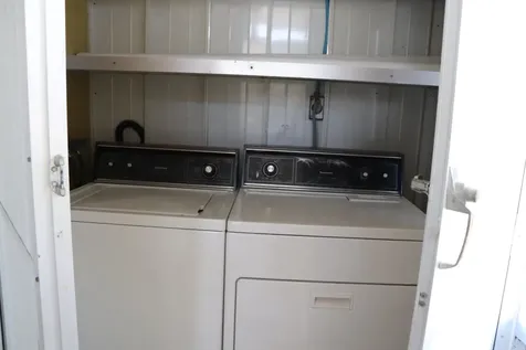 39 Valencia Delray Beach FL 33446