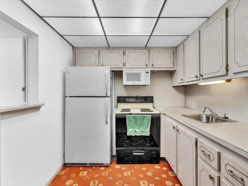 289 Fanshaw Boca Raton FL 33434