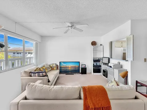 289 Fanshaw Boca Raton FL 33434