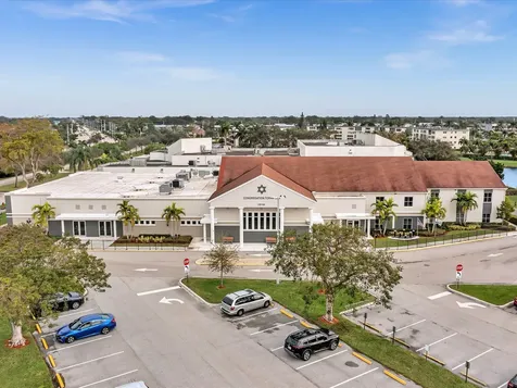 288 Fanshaw Boca Raton FL 33434