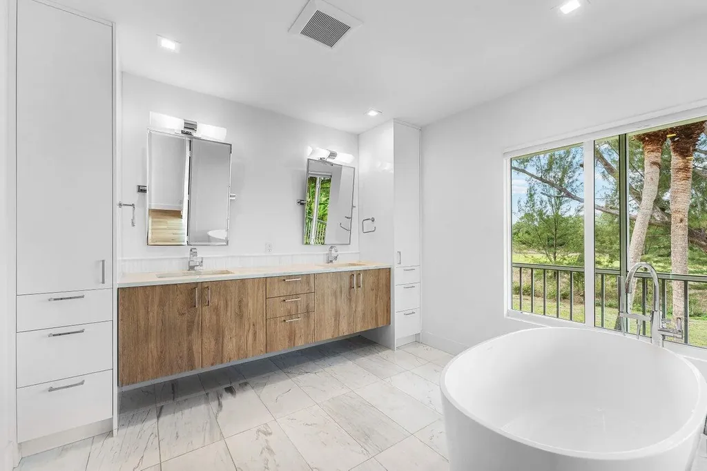 11847 Pebblewood Drive Wellington FL 33414
