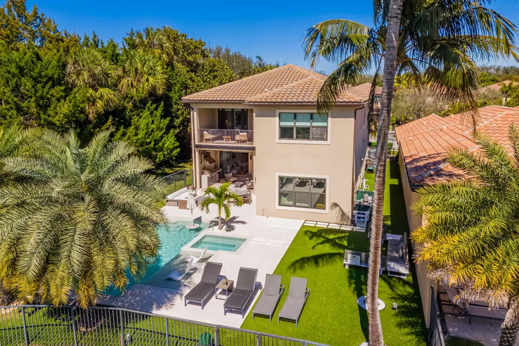 16491 Gateway Bridge Drive Delray Beach FL 33446