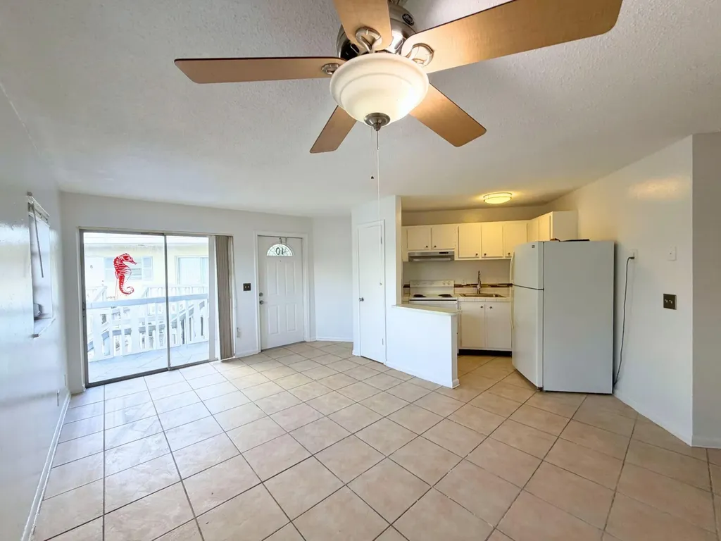 519 W Kalmia Drive West Palm Beach FL 33403