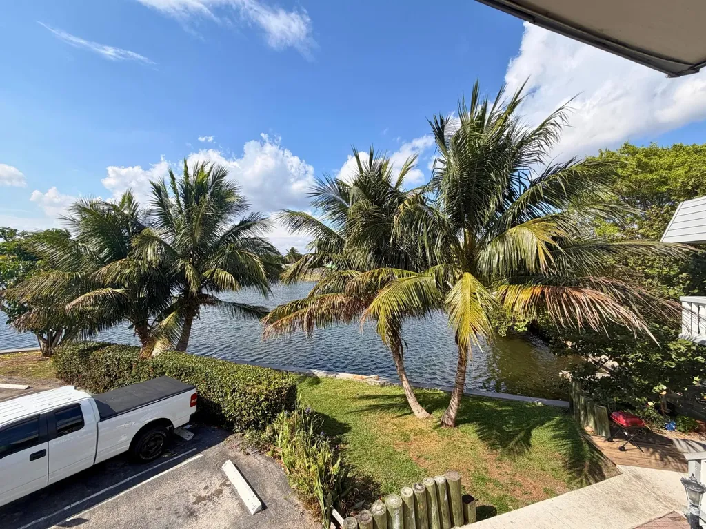 519 W Kalmia Drive West Palm Beach FL 33403