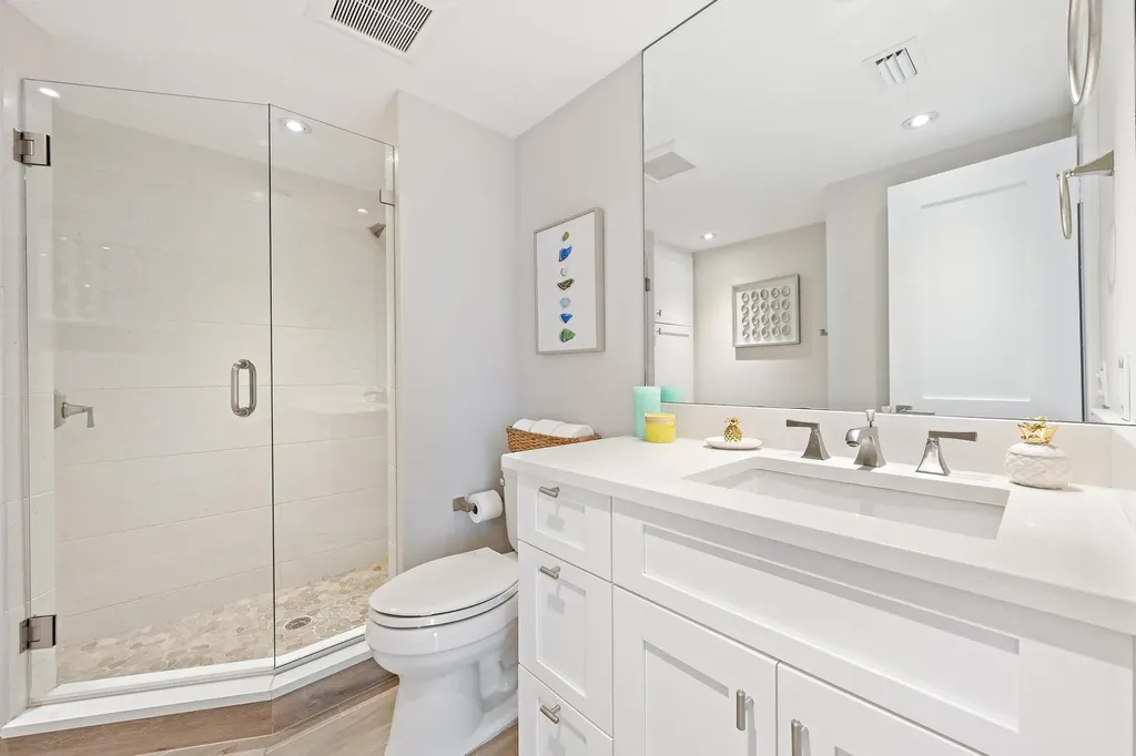 100 Beach Road Jupiter FL 33469