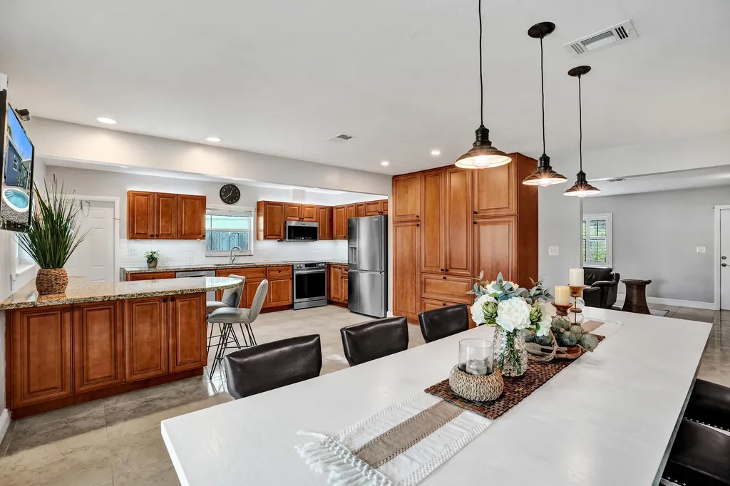 4681 SW 42nd Avenue Fort Lauderdale FL 33314