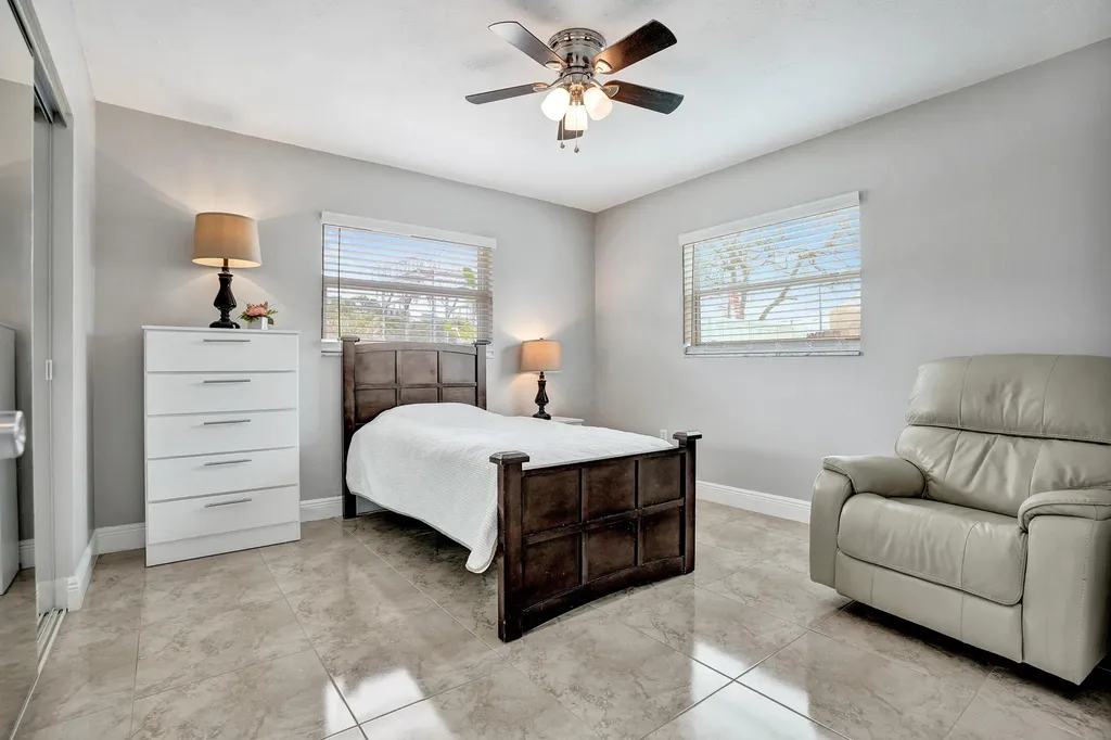 4681 SW 42nd Avenue Fort Lauderdale FL 33314