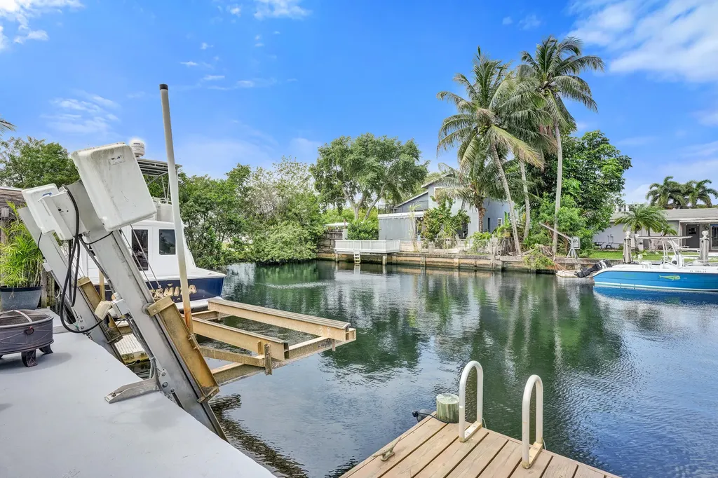 4681 SW 42nd Avenue Fort Lauderdale FL 33314