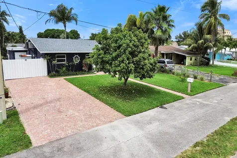 4681 SW 42nd Avenue Fort Lauderdale FL 33314