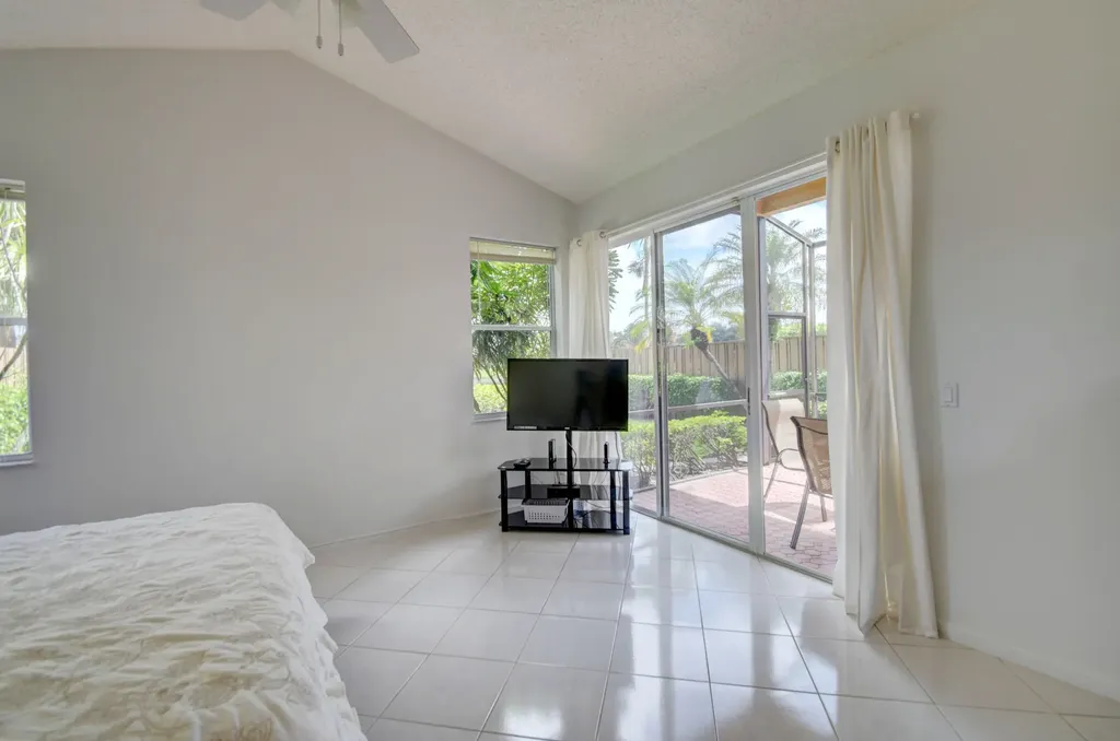 2479 NW 66th Drive Boca Raton FL 33496